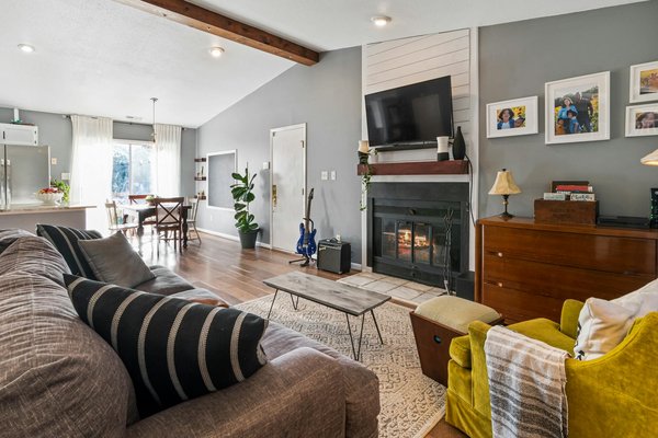 Sélection de Tapis Douillets pour Évoquer une Ambiance Chaleureuse d'Automne